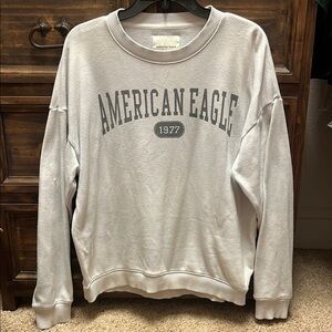 American Eagle Outfitters Gray Crew Neck Sweater